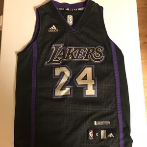 Kids Size Small Adidas Kobe Bryant Lakers Jersey